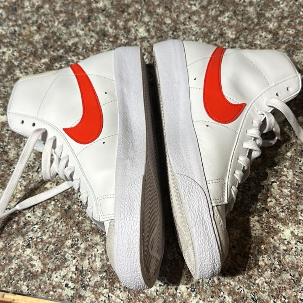 Nike Blazer Mid '77